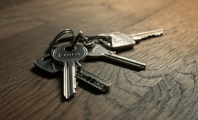 House keys. Photo: Unsplash