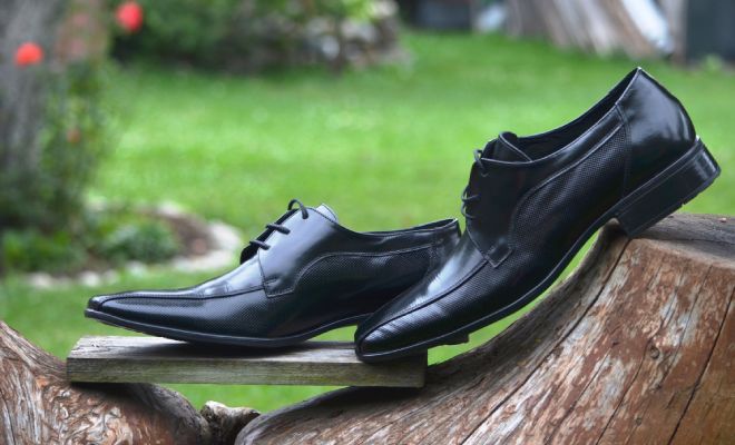 Winklepickers. Photo: Pexels